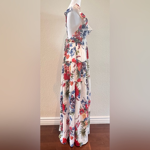 L Love Floral V-Neck Open Tie-Back Maxi Dress – Size Medium - Picture 10 of 15